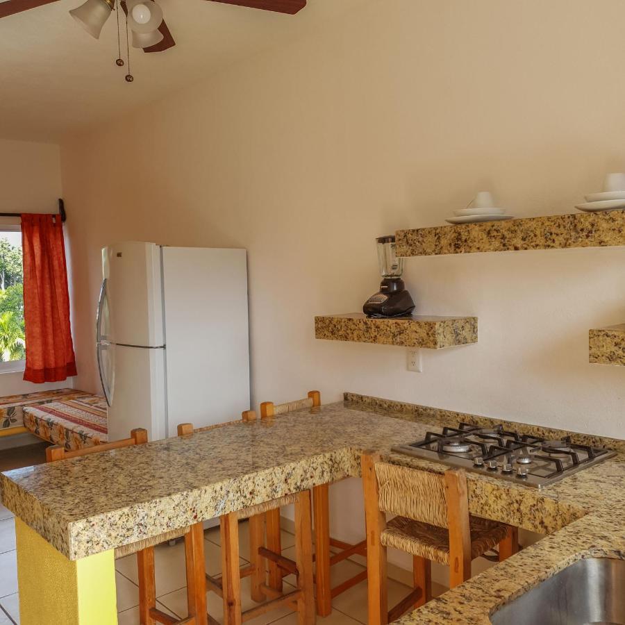 Bungalows As De Oros Rincon de Guayabitos Exteriör bild
