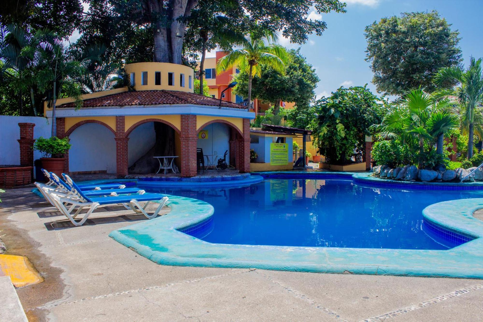 Bungalows As De Oros Rincon de Guayabitos Exteriör bild